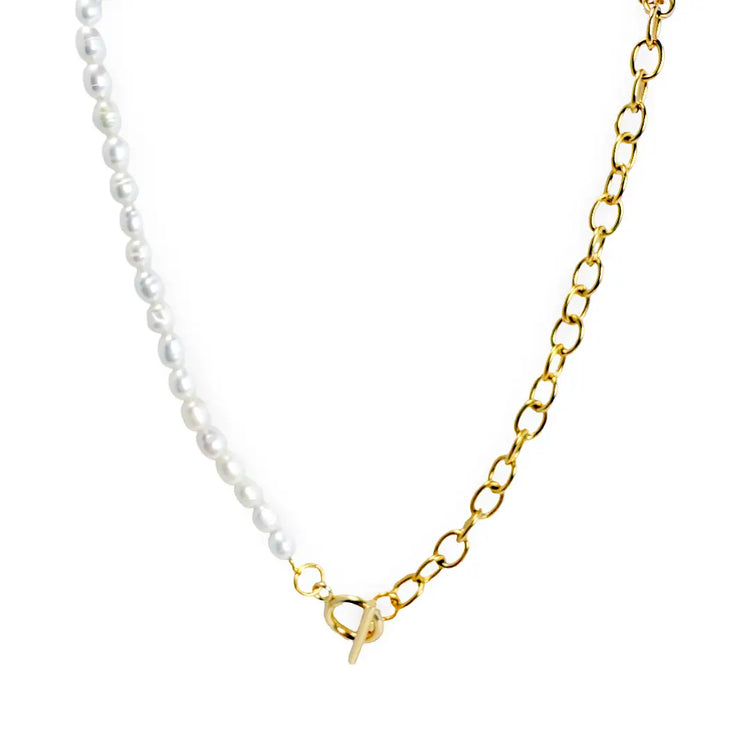 Balance Pearl & Gold Necklace